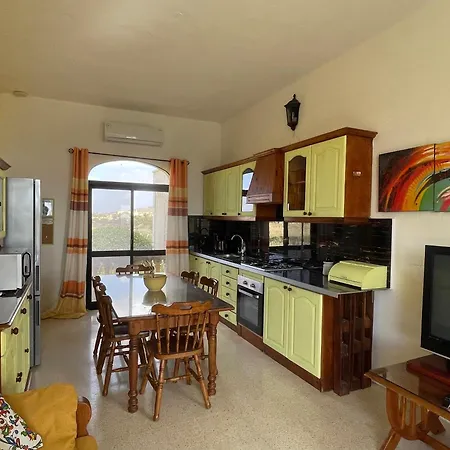 Tal Jordan Tranquil Escape Apartment Gharb  Exterior photo